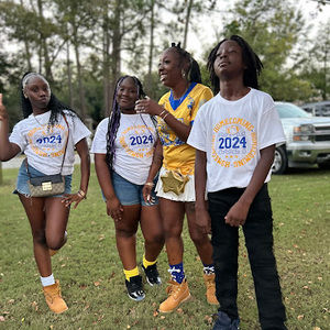 Meet your Posher, Tiffany